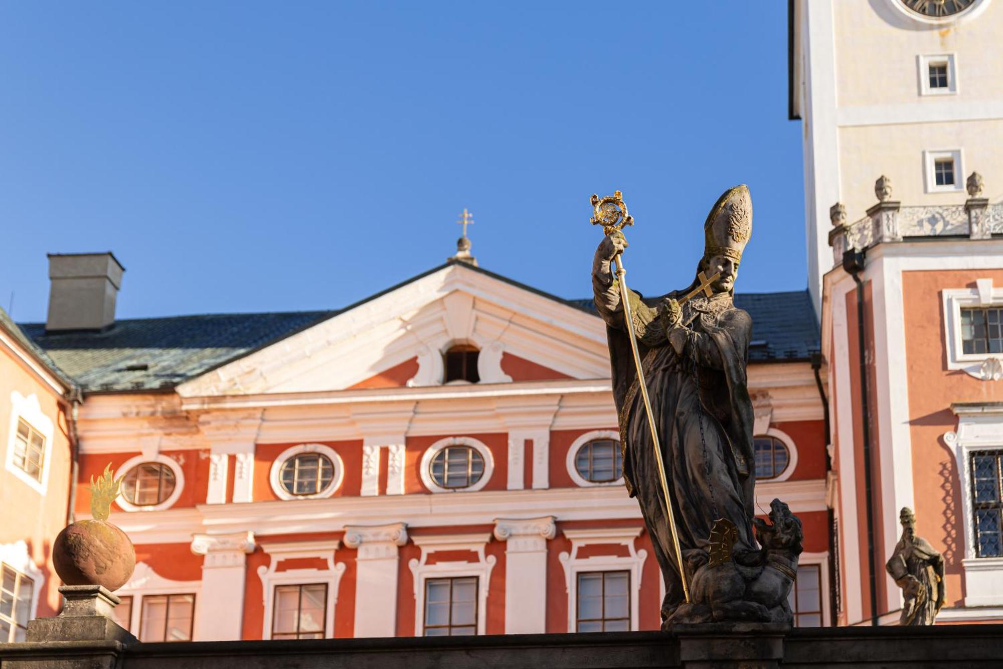 Dum Hostu Klaster Broumov Exterior foto